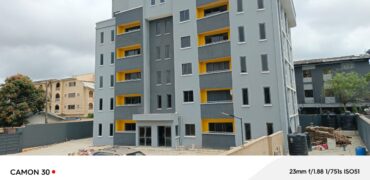 2 Luxury & Tastefully Finished 3-Bedroom Flats and A 3-Bedroom Penthouse