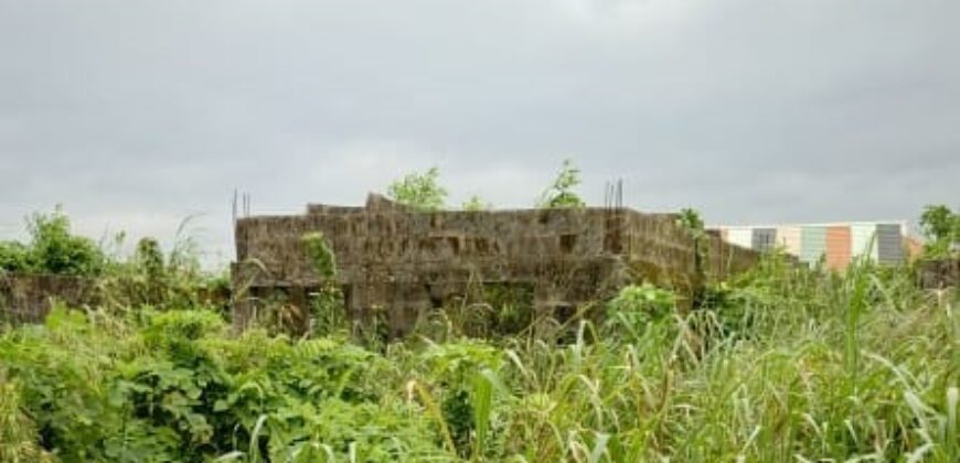 Uncompleted One-Storey Building Consisting of 2 Units of One-Bedroom Flat (Mini-Flat)