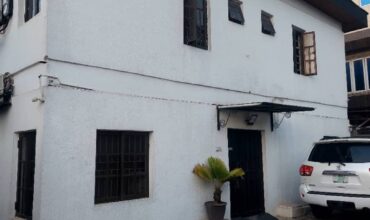 First floor 3-Bedroom Flat Office Accommodation, Onipanu Lagos